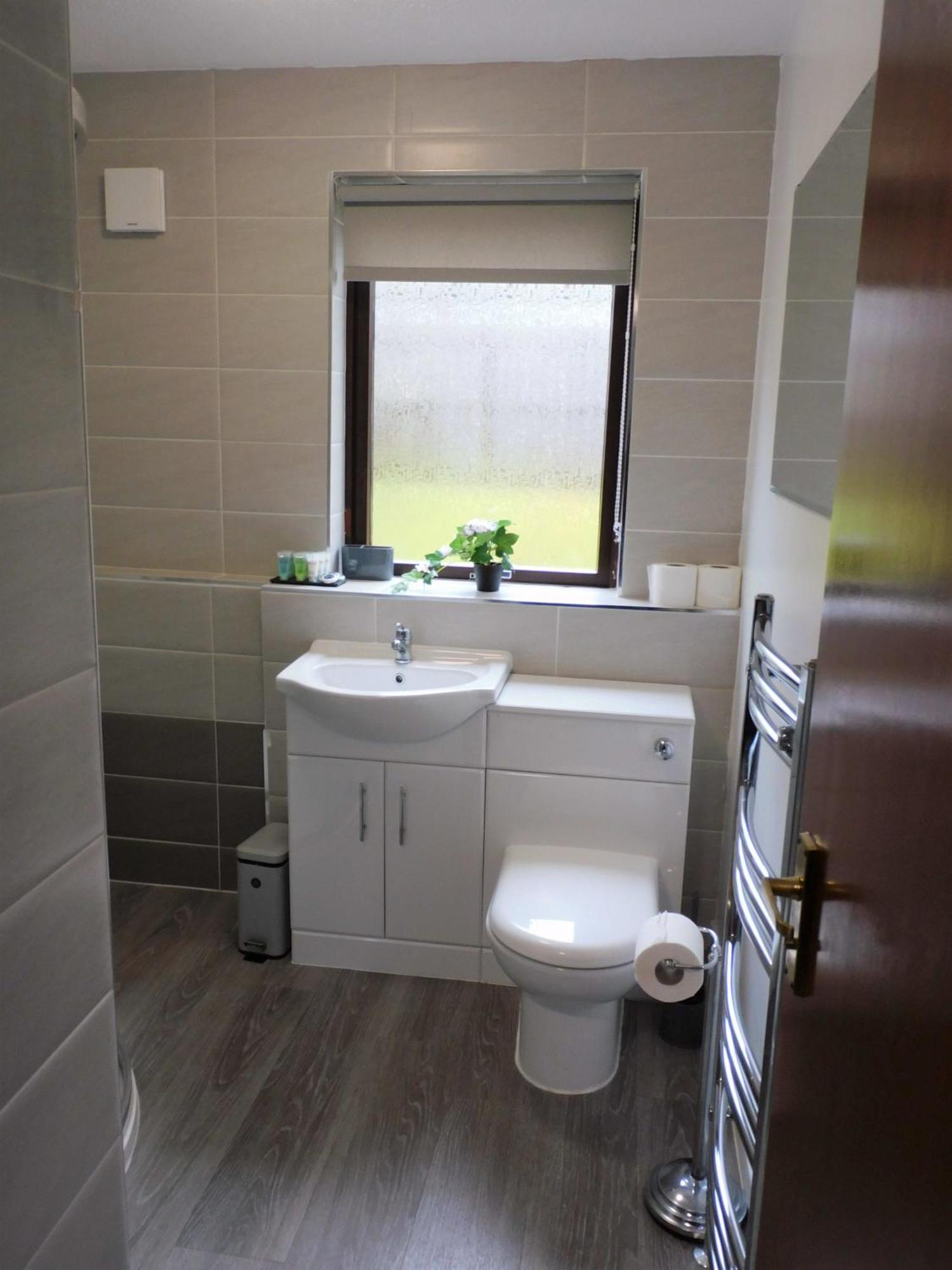 2 Bed Apt On Quiet Cul-De-Sac, Fab Location Paisley Exterior photo